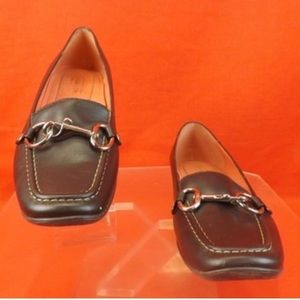 Coach flats NWTs & Box